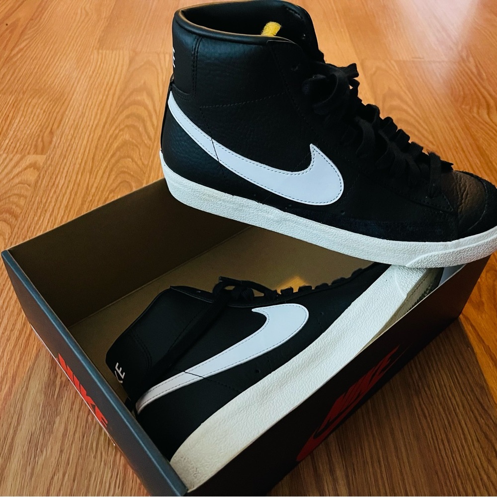 Men’s Nike Blazer Mids